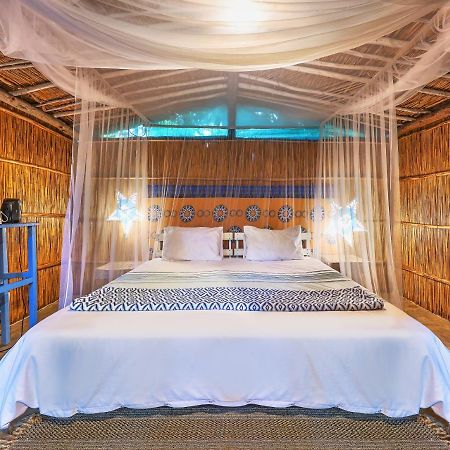 Gala Gala Eco Resort Понта-ду-Оуро Экстерьер фото