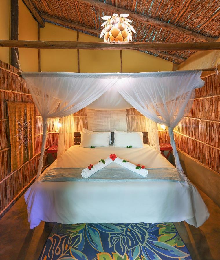 Gala Gala Eco Resort Понта-ду-Оуро Экстерьер фото