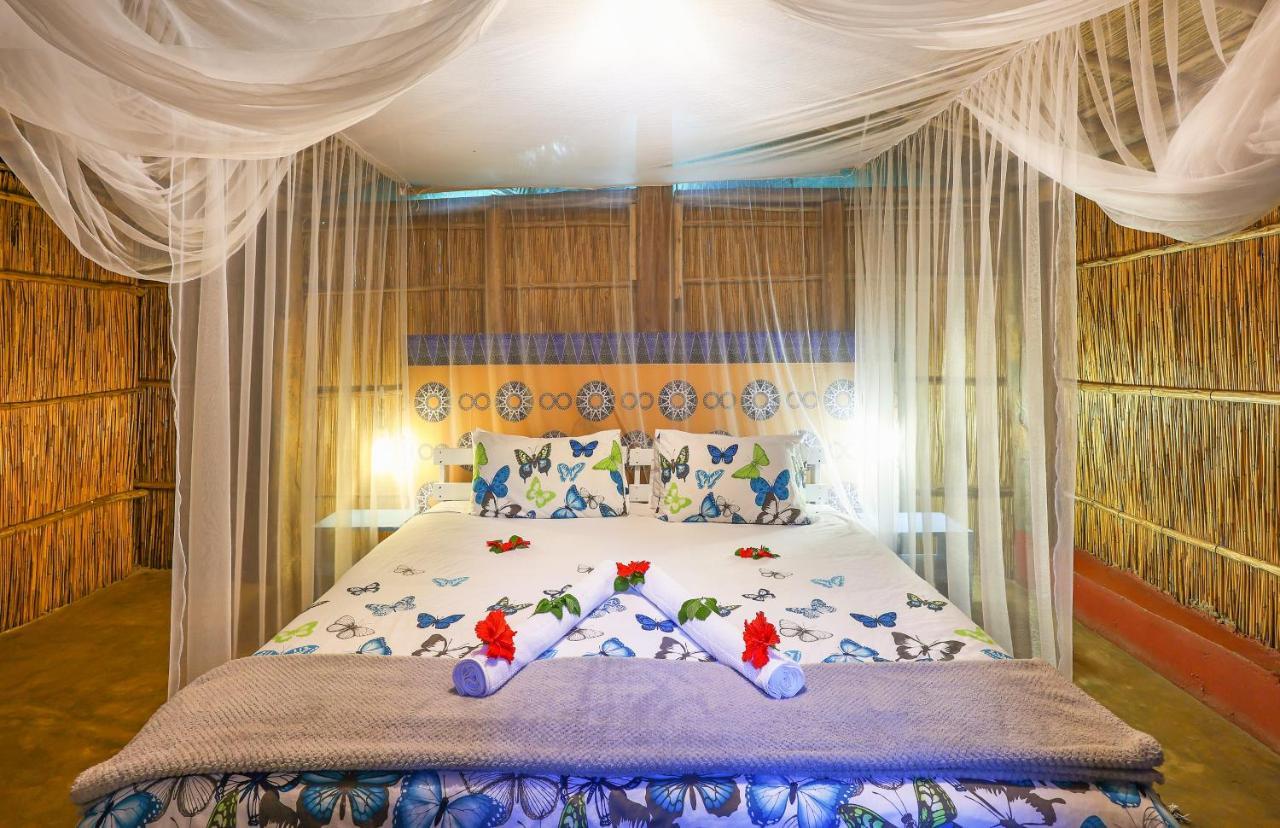 Gala Gala Eco Resort Понта-ду-Оуро Экстерьер фото