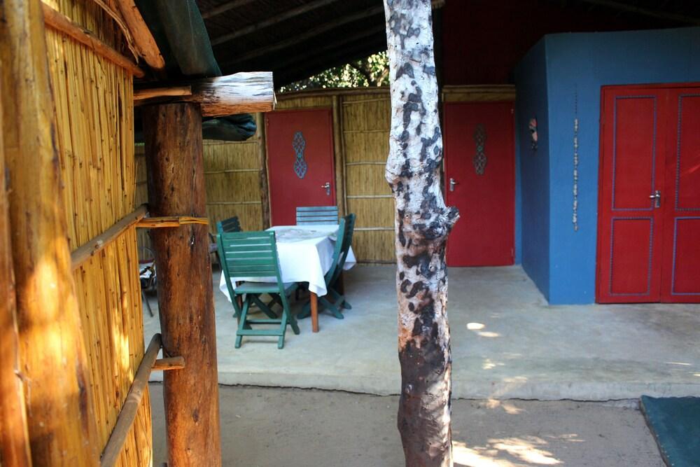 Gala Gala Eco Resort Понта-ду-Оуро Экстерьер фото